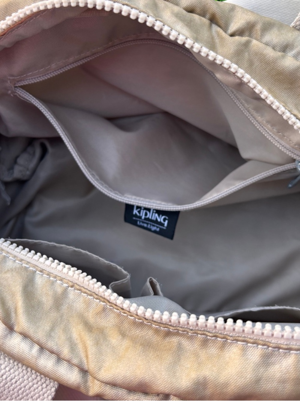 Kipling Gold Defea Messenger Bag - Picture 3 of 5